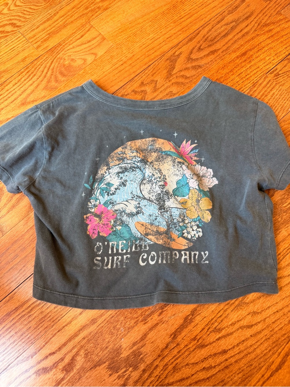 O'Neill Blue Cropped Tee with White Surf Circle Logo - Picture 2 of 3